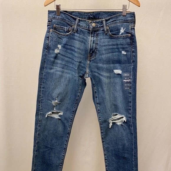 Abercrombie Fitch 30x32 NWT Rustin Athletic Skinny Mens Jeans Stretch Distressed - Picture 3 of 11